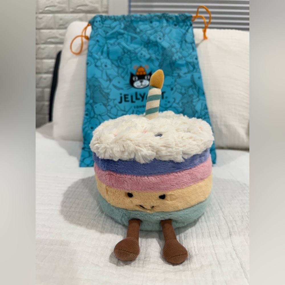 Jellycat Amusables Rainbow Birthday Cake